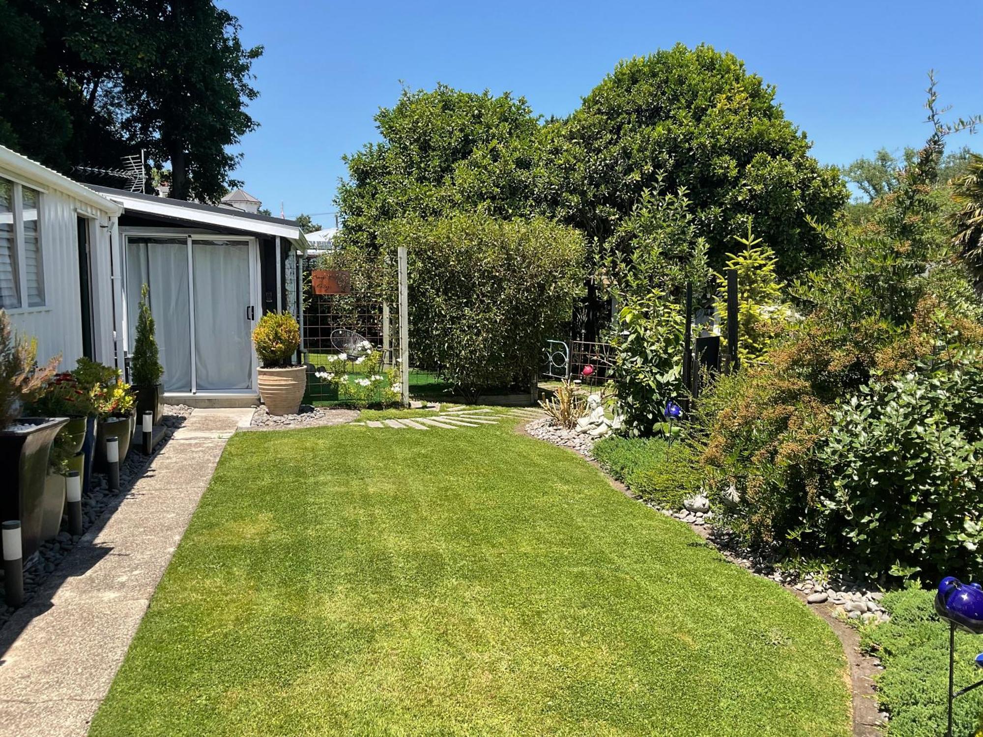 Orange Tree Cottage - Garden Hideaway Whanganui Buitenkant foto